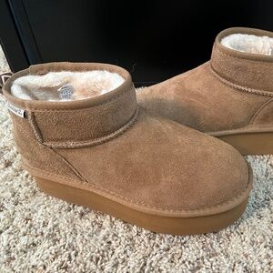 BearPaw Tan Ankle Boots